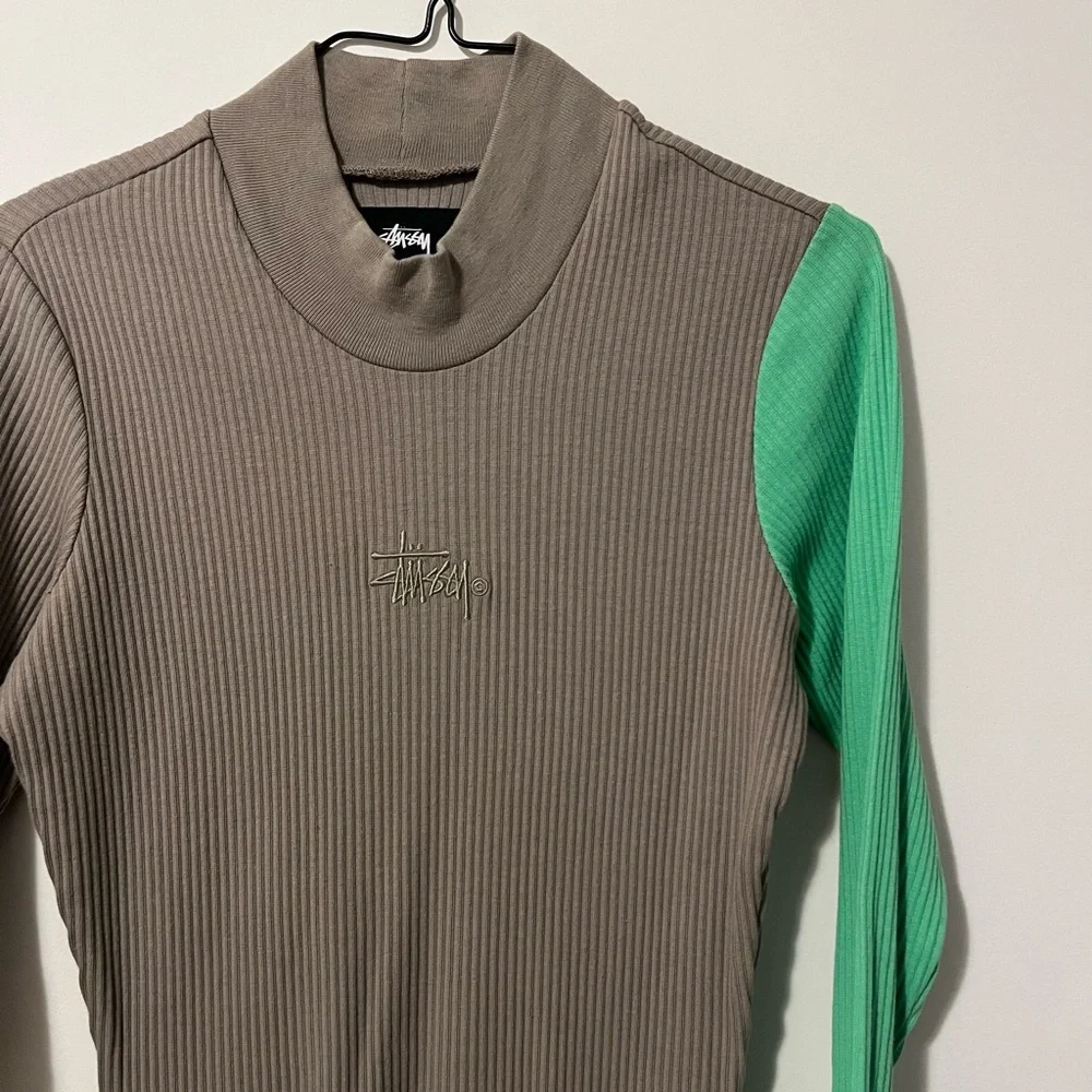 Stussy Taupe and Green Long Sleeve Dress - Picture 2 of 8